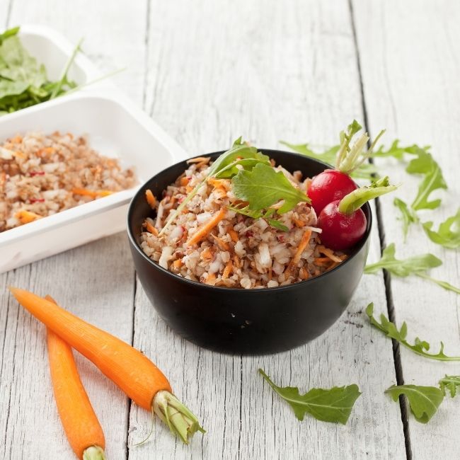 Gesundes Frühstück: Buchweizenbrei mit Gemüse