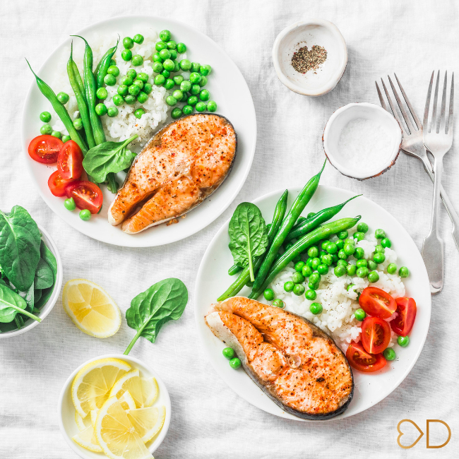 Losos, ryža a hrášok. EasyDiet a dobré rady pre zdravú výživu v krabičkovej diéte.