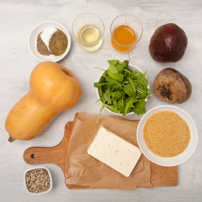 tekvica, rukola, cvikla, slnečnicové semienka, syr feta