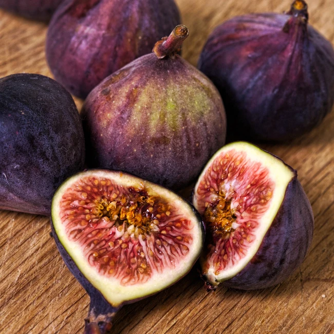 čerstvé figy sú zdrojom horčíka, doprajte si ich v lete