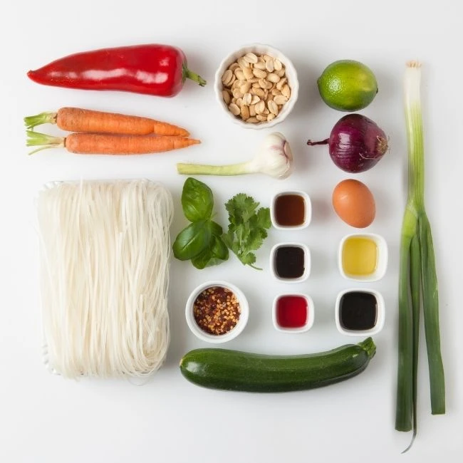 rezance, zelenina, sójová omáčka