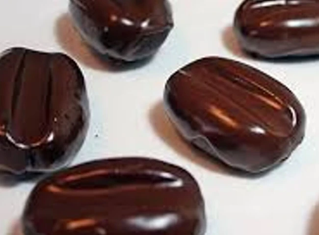 Kávové zrná v čokoláde – výnimočné ingrediencie na účinnú diétu