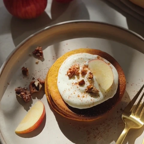 Kürbis-Fit-Pfannkuchen: Herbstliebe auf den ersten Biss