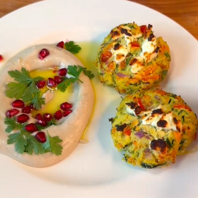 zeleninové karbanátky s humnusem podle receptu EASYDIET - krabičková dieta